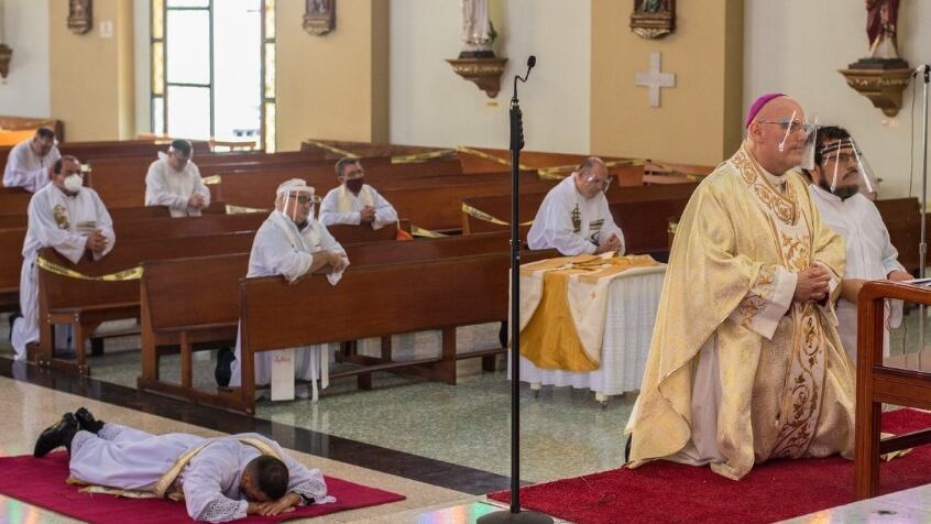 El 11 de julio, de 2020, en plena pandemia se ordenó al sacerdote, Stward Jesús Benavides Cedeño, en Ciudad Quesada. No pudieron asistir fieles, solamente estuvieron presentes los sacerdotes de la Diócesis, como un hecho inédito.