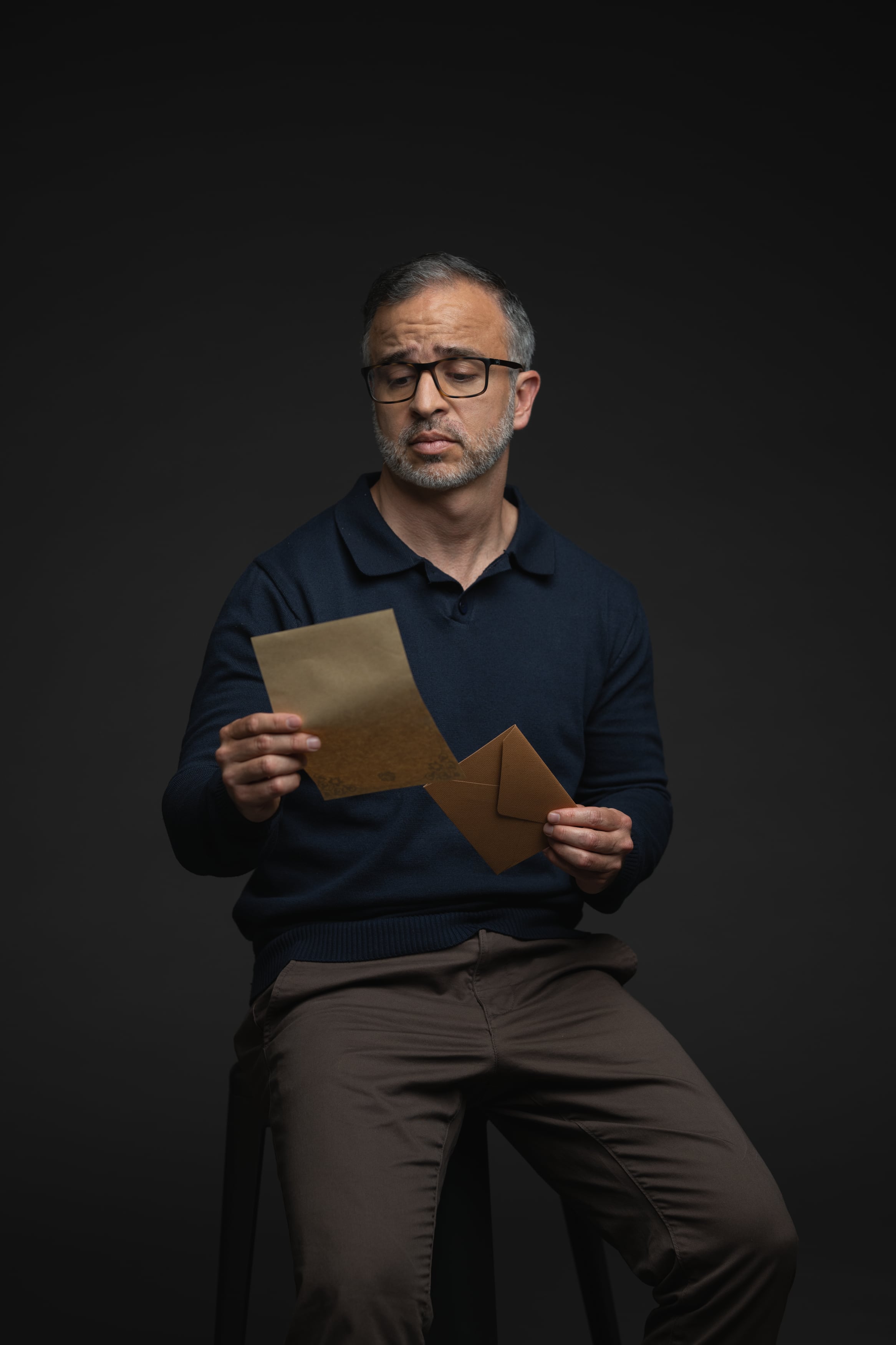 Mario Chacón, obra Bajo terapia