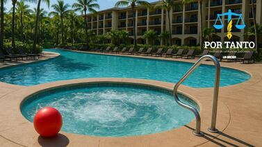 Huésped demandó a hotel de playa en Costa Rica porque se resbaló cerca del jacuzzi y se quebró. Sala Primera dicta sentencia