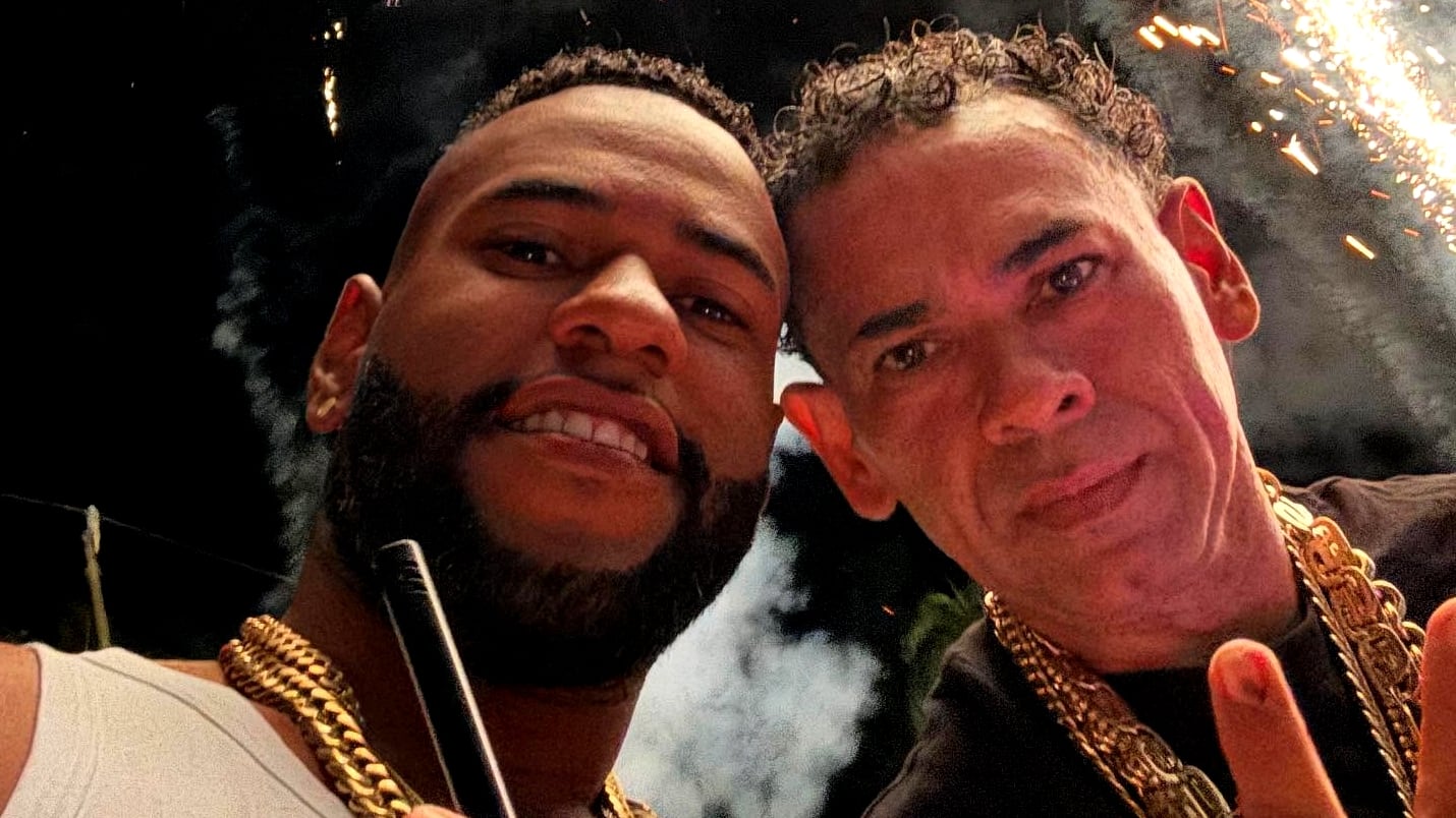 Jonedzel Shaquille Lopez Tyndall, con su padre "Pecho de Rata"