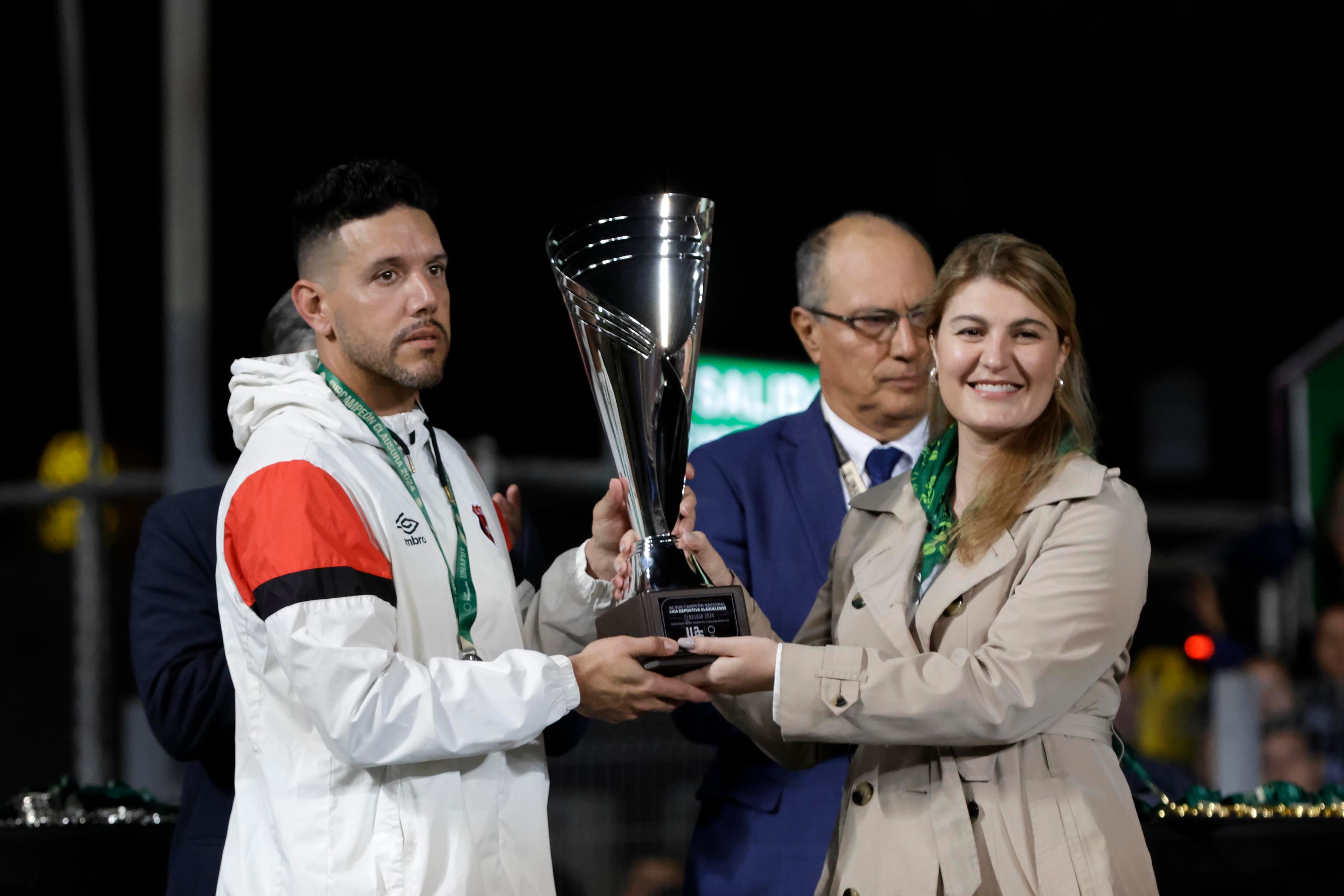 26/05/2024. Estadio Ricardo Saprissa Aymá, Tibás. Hora: 04:00 p.m. Final del del Torneo de Clausura 2024 entre el Deportivo Saprissa y Liga Deportiva Alajuelense (LDA), disputada en el Estadio Ricardo Saprissa Aymá, Tibás. Fotos: Mayela López