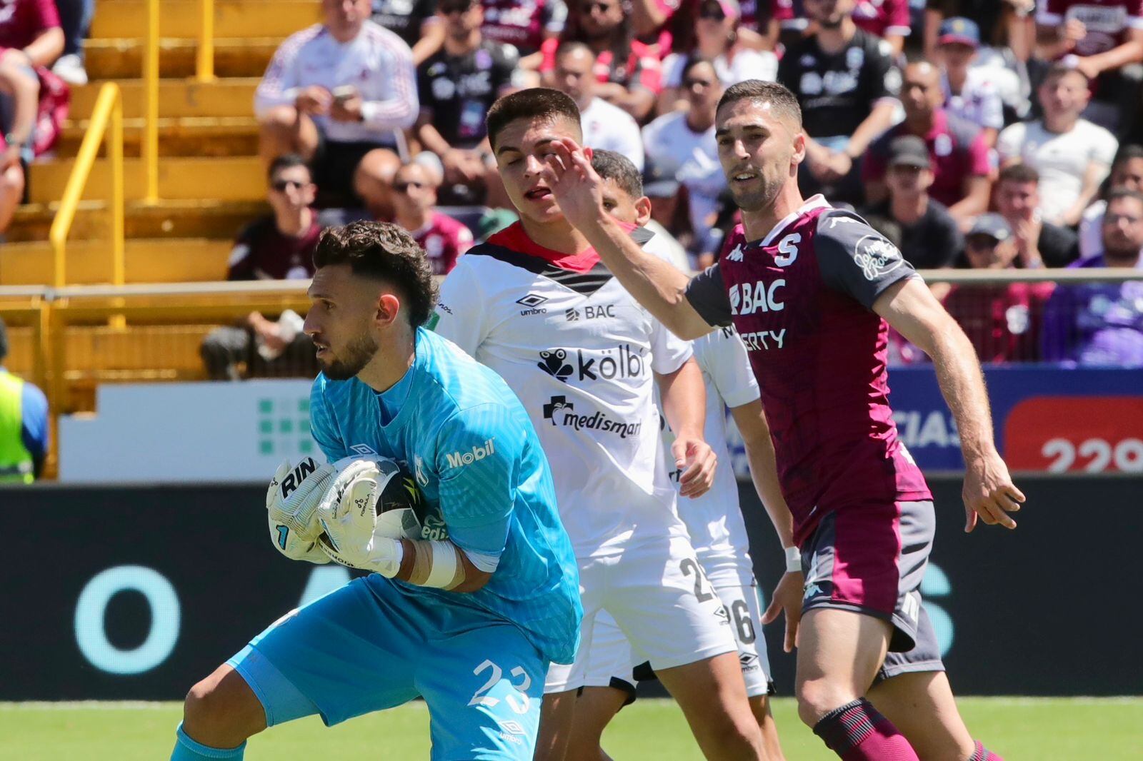 Saprissa recibe a Alajuelense en el primer clásico del Clausura.