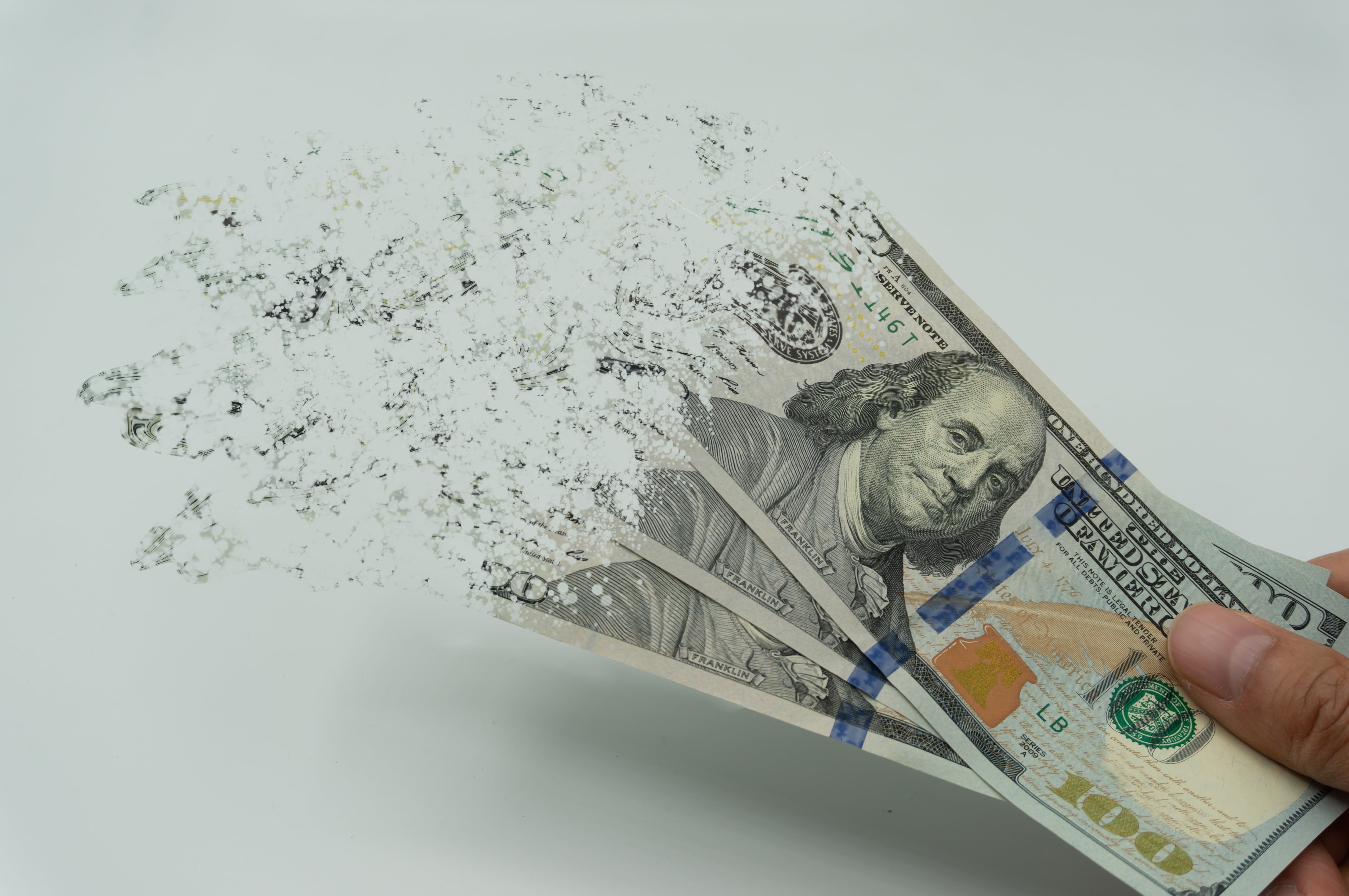 Dólar se deprecia. Valor del dólar se esfuma