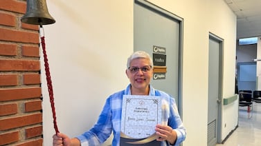 Diputados estarían por aprobar ley del derecho al olvido oncológico; sobreviviente de cáncer y exdiputado cuestionan propuesta