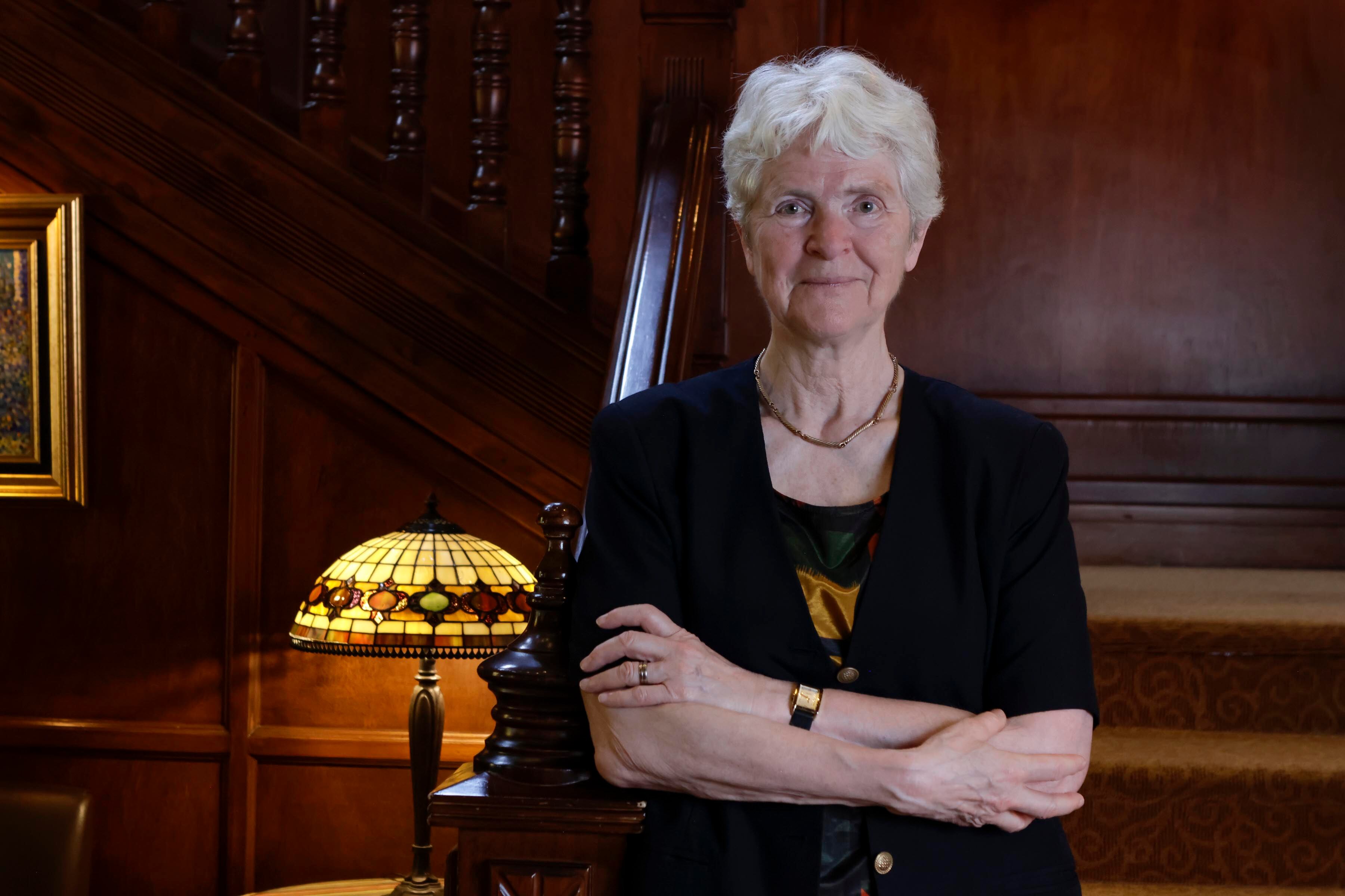 24/04/2024. Hotel Grano de Oro, Barrio Don Bosco. Hora: 10:30 a.m. Entrevista con la pedagoga sueca Inger Enkvist, quien visitó Costa Rica para ofrecer una conferencia sobre el tema. Fotos: Mayela López