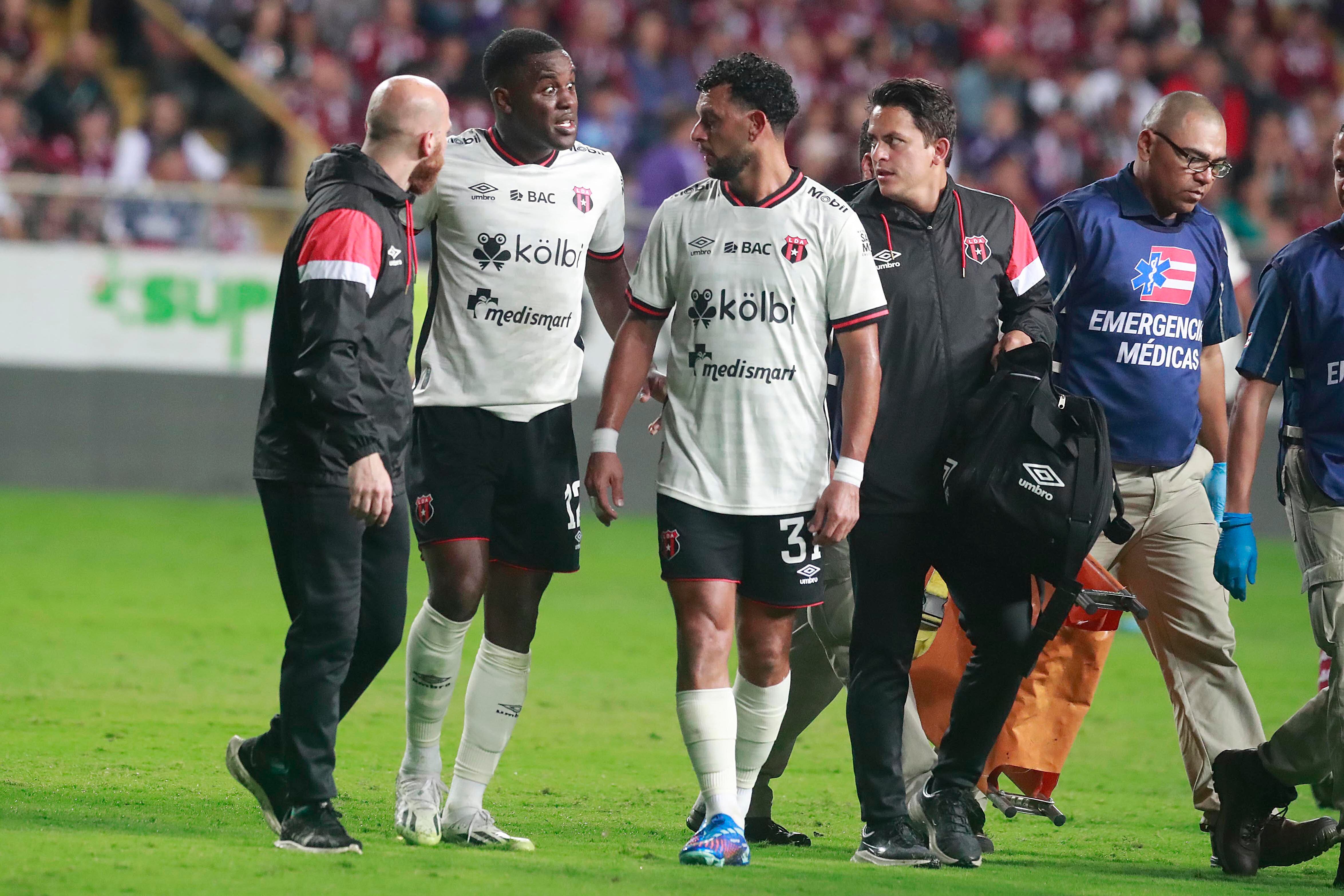 04/11/2023 Estadio Ricardo Saprissa, Tibás. El Deportivo Saprissa recibió a la Liga Deportiva Alajuelense, en una nueva versión del Clásico Nacional en partido de la jornada 18, Torneo de Apertura, Liga Promérica 2023.