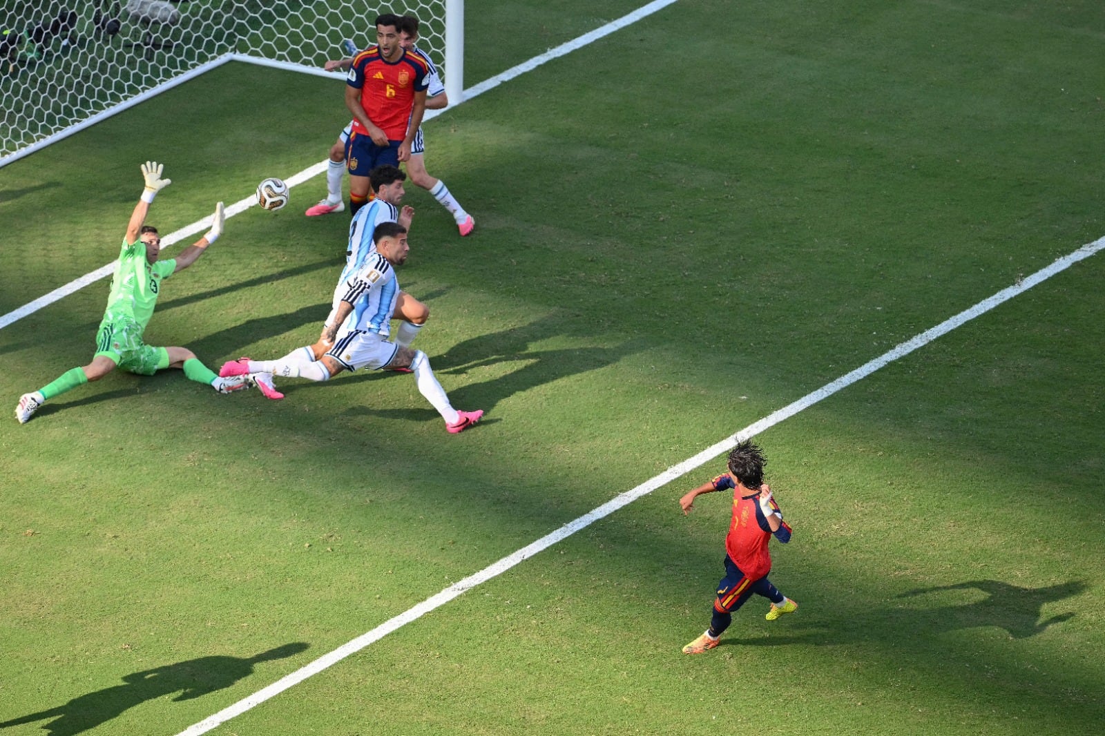 Gol de Ferran Torres ante Argentina