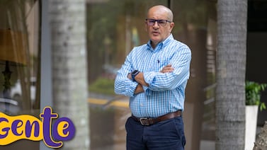 Danilo Montero soñó con ser piloto, se dedicó a las finanzas y ahora disfruta la fotografía