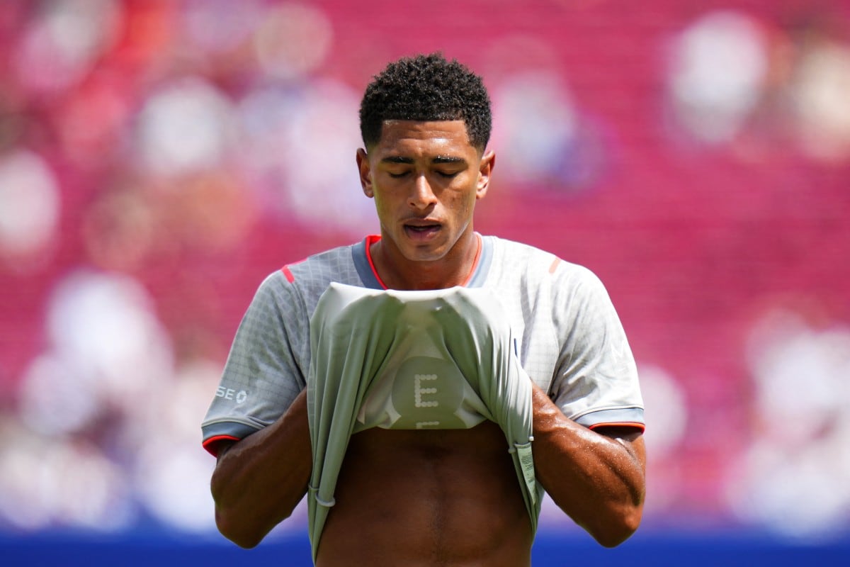 Jude Bellingham mostró los efectos del calor en el amistoso que tuvo la selección de Inglaterra contra Nueva Zelanda.