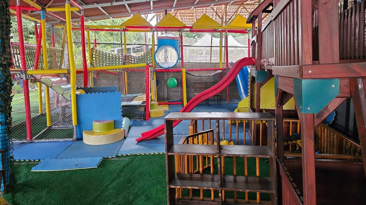 This option is suitable for small children.