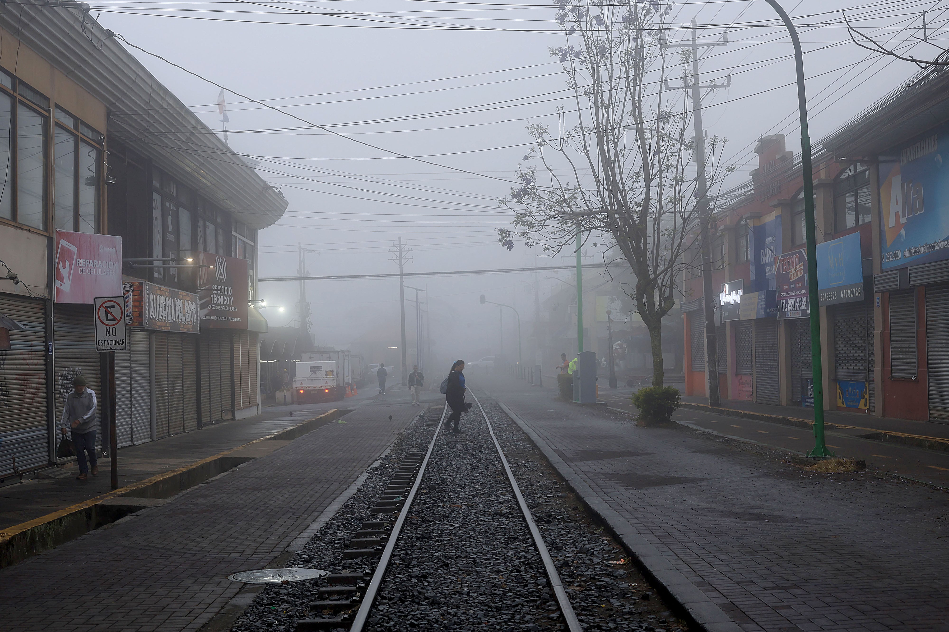 Frío y neblina en Cartago