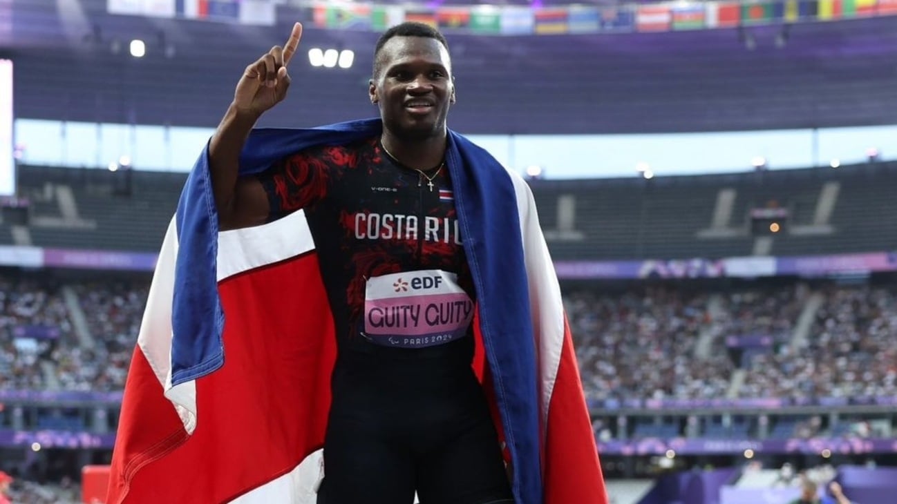 Sherman Guity se consolidó este lunes como el paratleta más rápido del mundo. Foto: Instagram