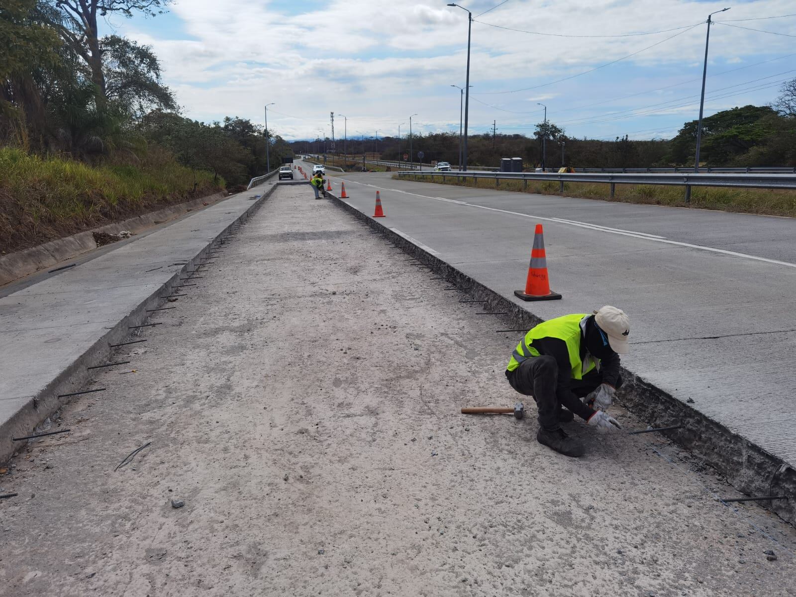 Sustitución de losas de concreto.