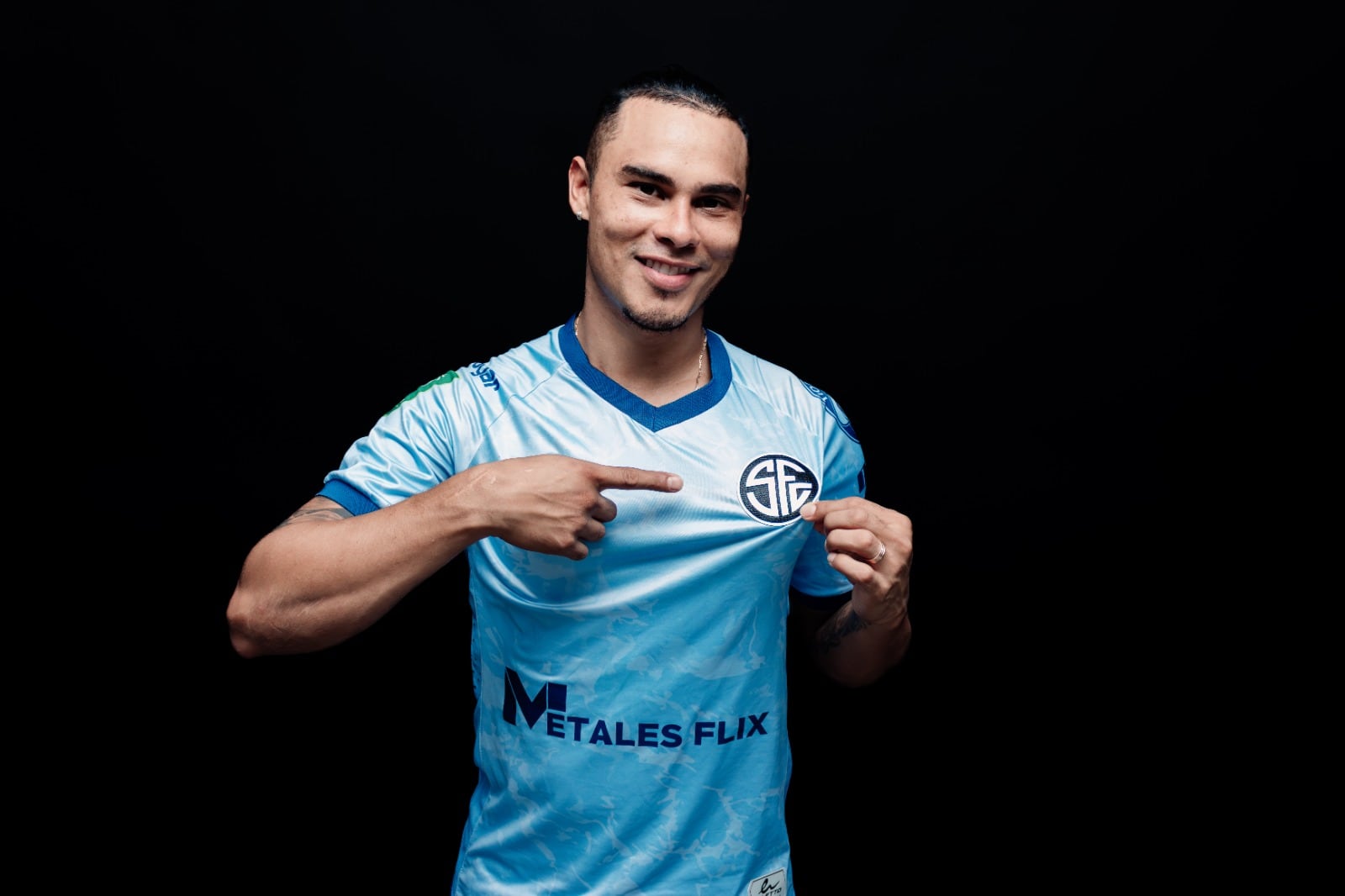 Youstin Salas regresa a Sporting