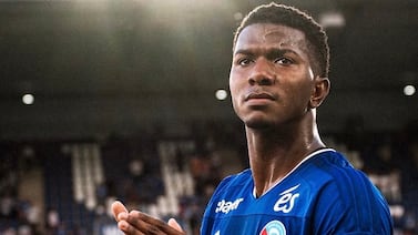 En el Mónaco de Francia explotan por una entrada de Jeyland Mitchell