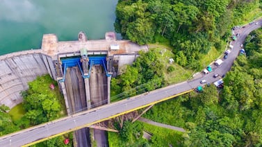 ICE urge contratar generación térmica privada para evitar cortes de luz en 2027