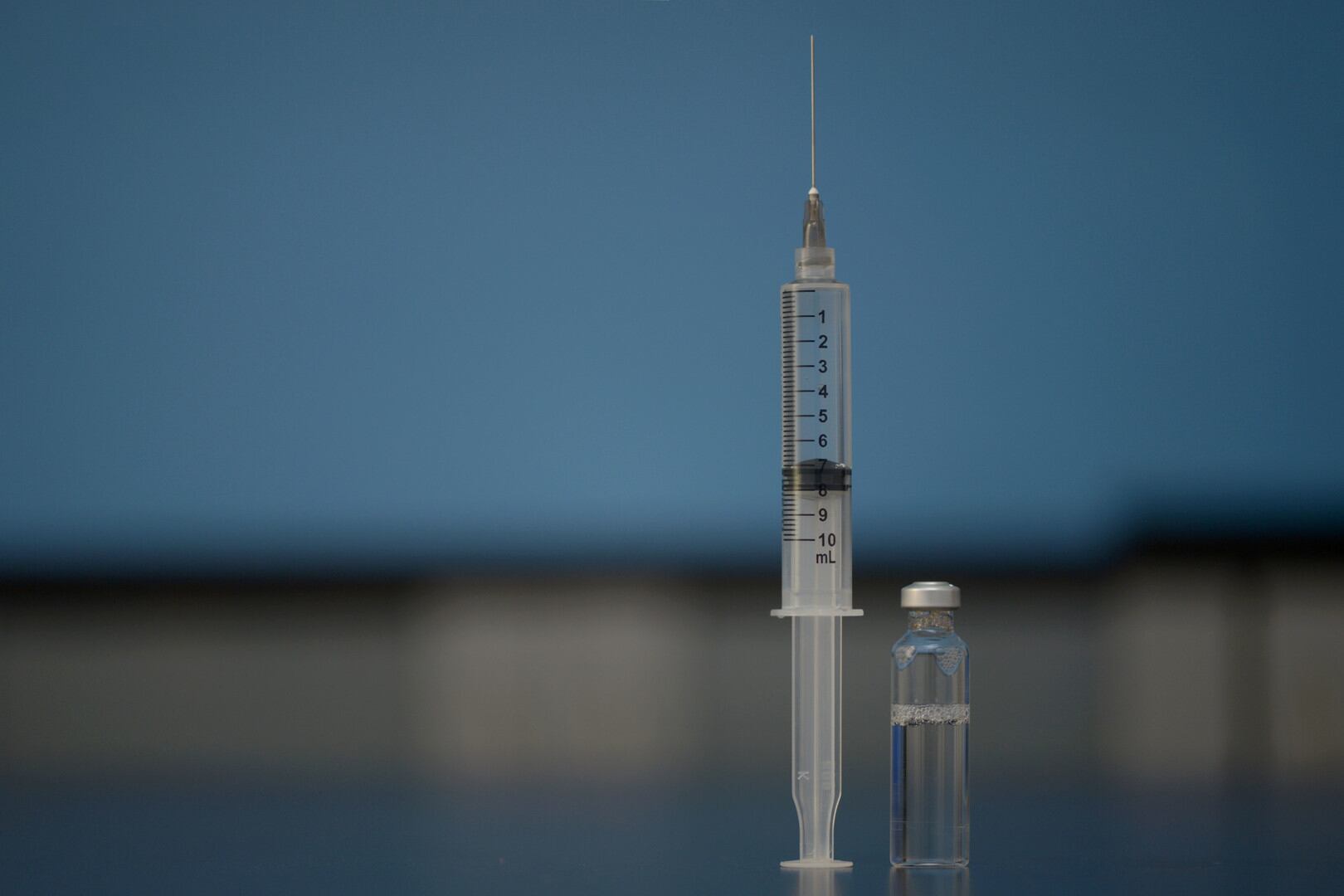 Centro de Información de Medicamentos de la Universidad de Costa Rica (Cimed-UCR) y la doctora Tatiana Cruz González, especialista de Cimed-UCR y profesora de la Facultad de Farmacia de ese centro de estudio, quien nos ayudó a aclarar algunas dudas sobre Covid-19