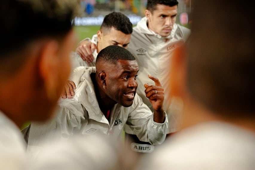 Carlos Vela afirma que no tiene ninguna queja sobre Joel Campbell en Liga Deportiva Alajuelense.