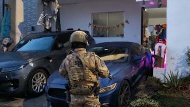 Desentrañando crimen de pareja europea: asesinato se planeó con vehículo Audi, engaño inmobiliario y sepultura improvisada