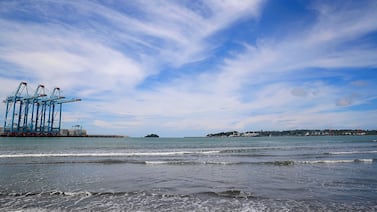 Hallan cuerpo frente a playa de 12 Millas en Limón; investigan posible vínculo con desaparecido en Moín