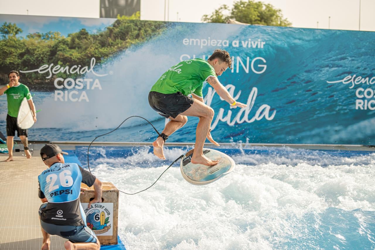 El ICT reforzó la promoción turística en Madrid con experiencias de surf, bienestar y sostenibilidad para captar más viajeros españoles.