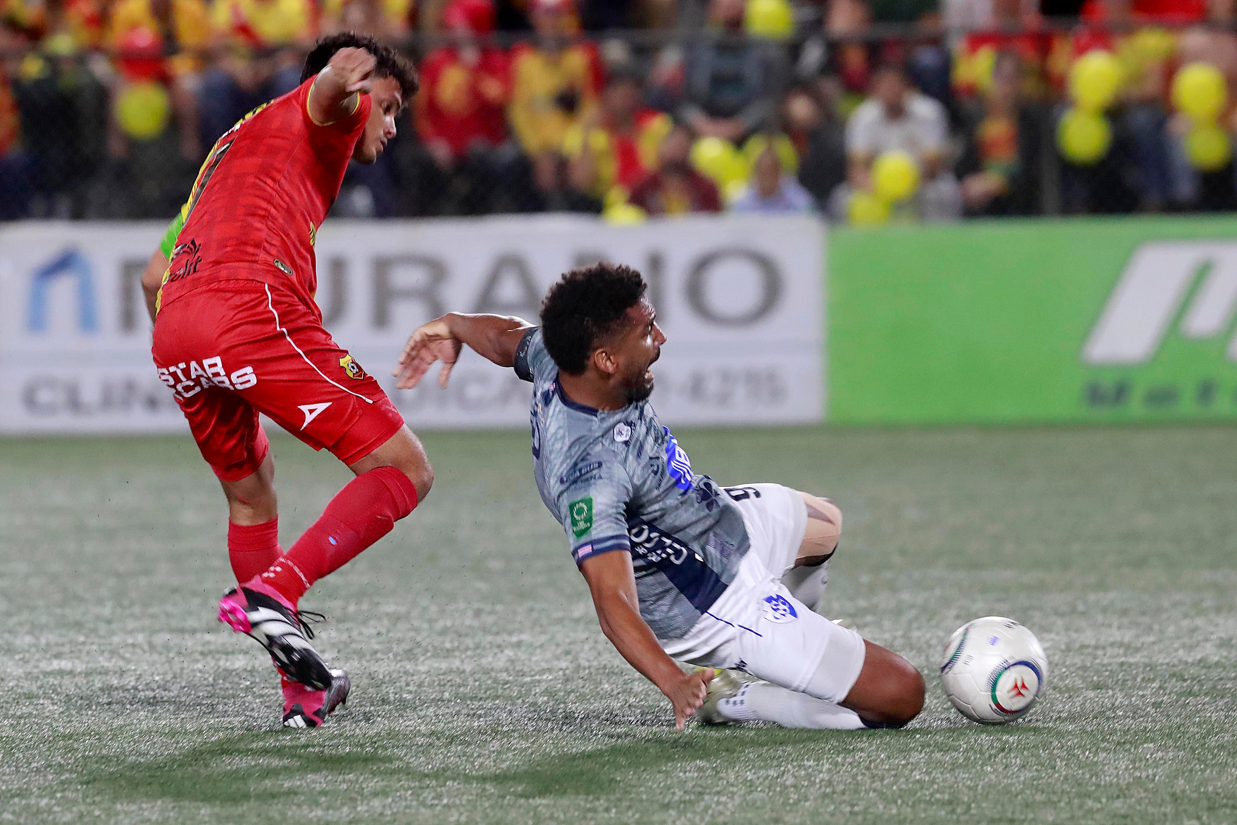 08/11/2023 Estadio Colleya Fonseca, Guadalupe. El Club Sport Herediano recibió al Club Sport Cartaginés, en partido de la jornada 19, Torneo de Apertura, Liga Promérica 2023.