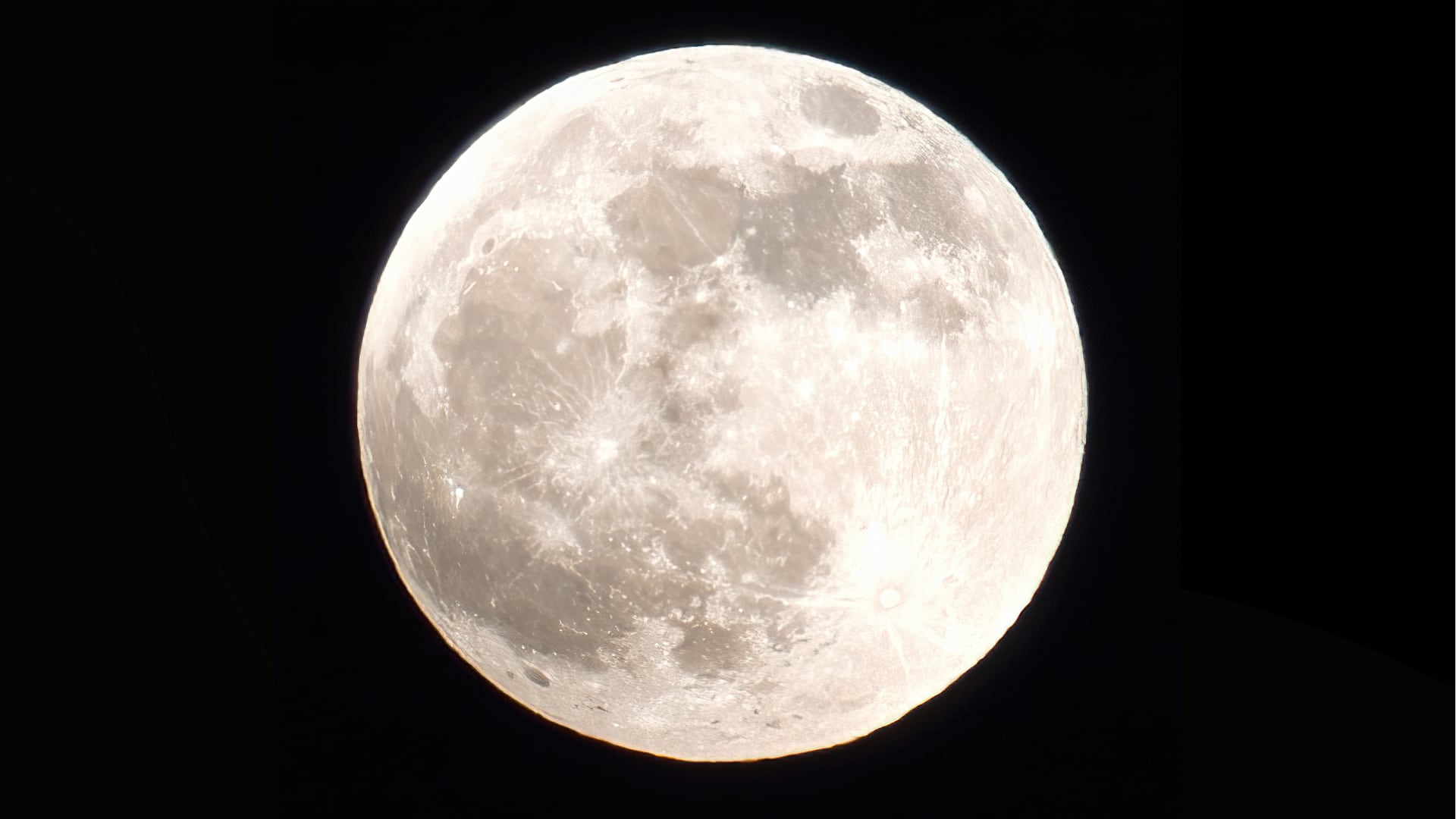 La Luna llena de setiembre 2025 ocurrirá el domingo 7 y será visible a simple vista desde Costa Rica.