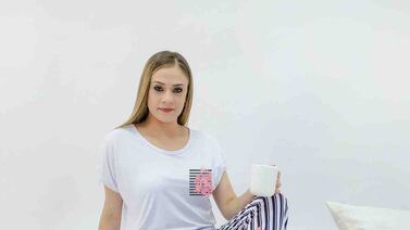 Pijamas de diseño nacional: una opción práctica de regalo para madres contemporáneas