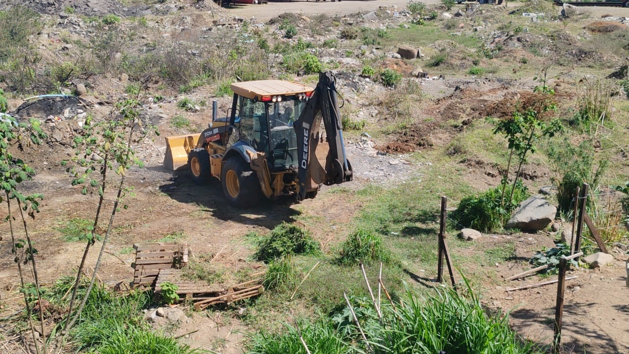 Los allanamientos en Cartago terminaron con la destrucción de búnkeres.