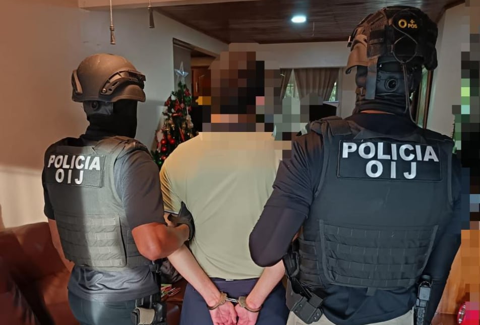 Matarrita ejerce como médico general.