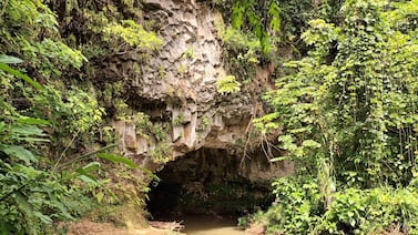 Prohibido paso de carga pesada sobre el puente de piedra en Grecia por su valor patrimonial