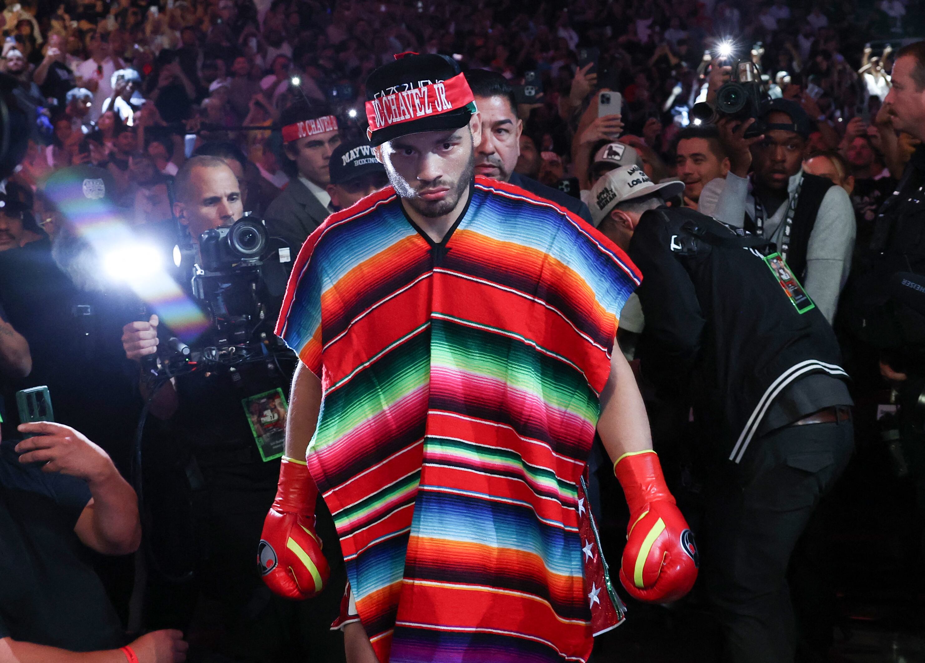El boxeador Julio Cesar Chavez Jr., antes de la pelea ante Jake Paul en Anaheim, California, el pasado 28 de junio.