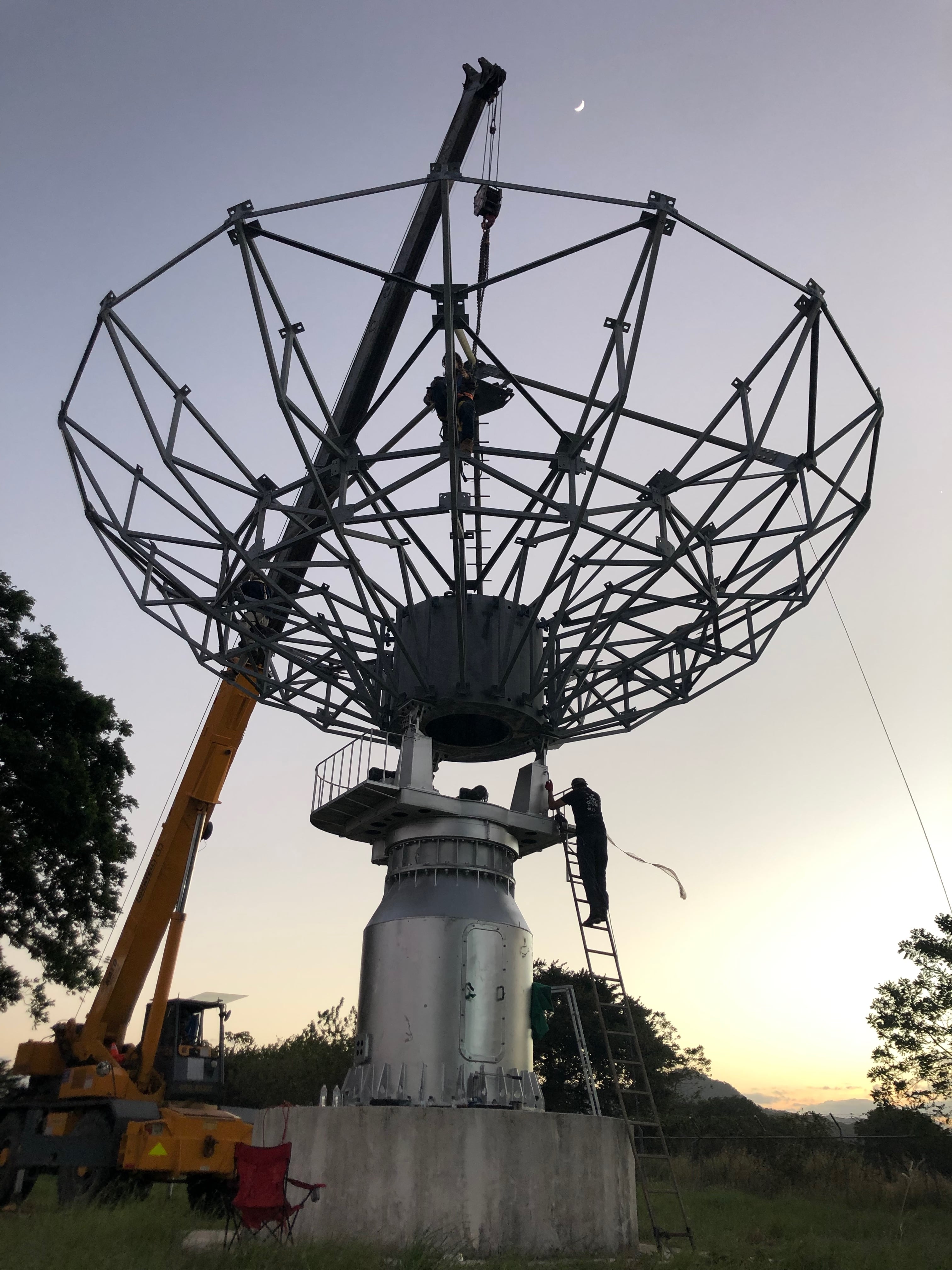 Lo que comenzó con una antena reutilizada hoy busca posicionar al país dentro de una red internacional de observación solar.