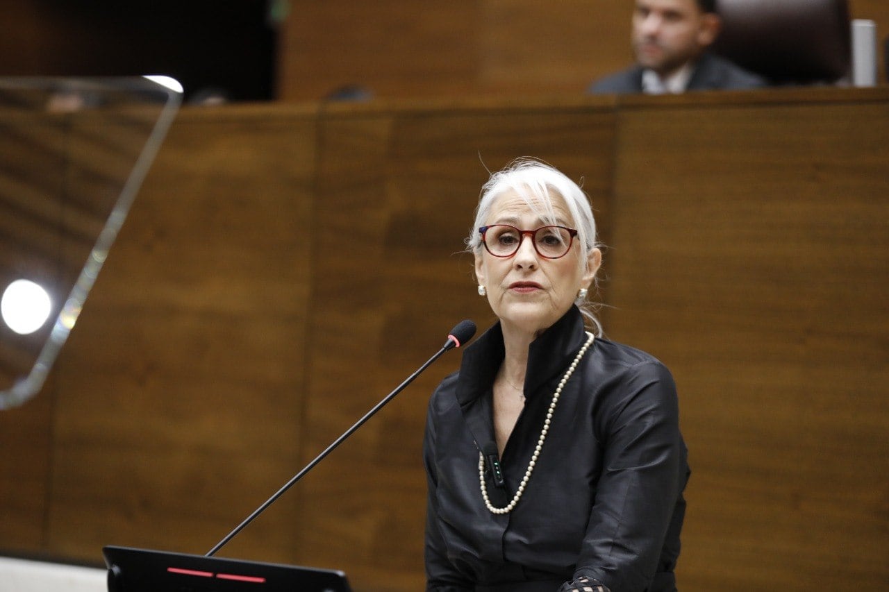 Imágenes del plenario de la Asamblea Legislativa durante la sesión solemne del 1 de mayo de 2026.