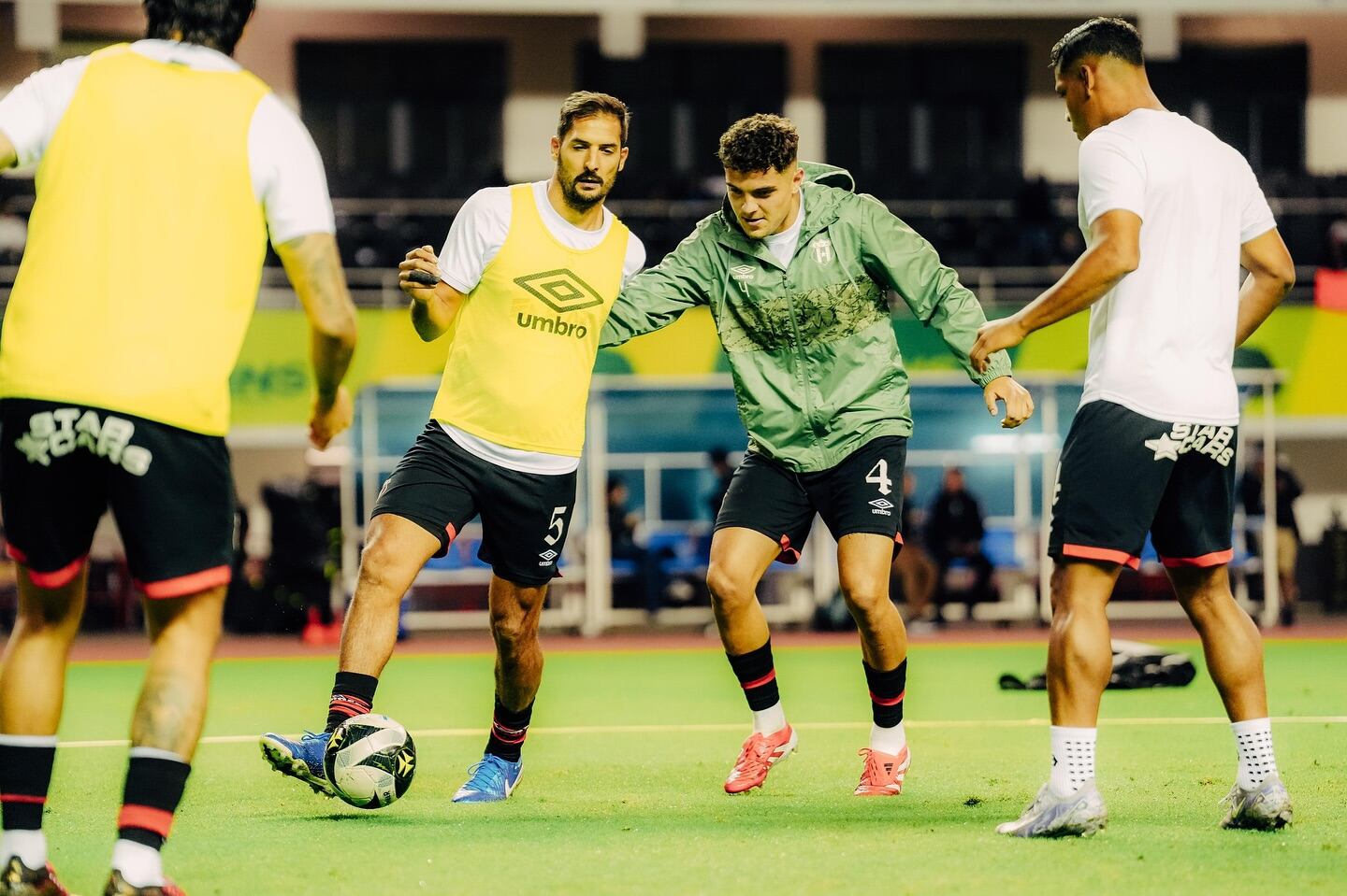 Celso Borges pronto cumplirá 37 años y es uno de los futbolistas más destacados de Liga Deportiva Alajuelense.