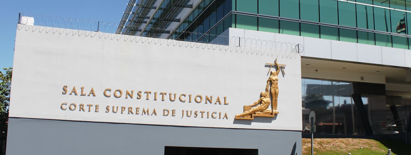 26/09/2019 Magistrados de la Sala Constitucional,