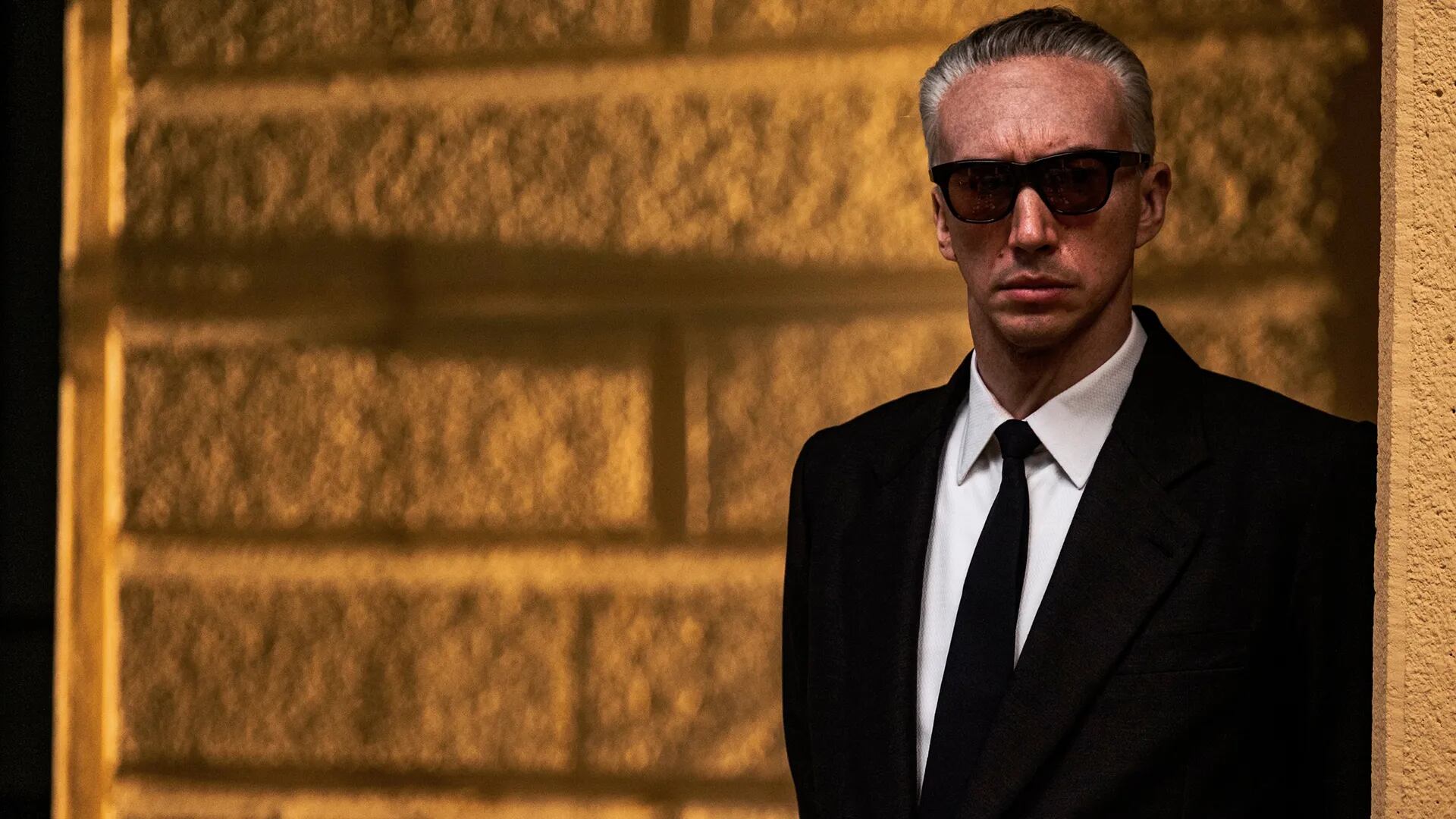 Adam Driver continúa su prolífica carrera en Hollywood. Ahora se pone a las órdenes de Michael Mann, quien desde hace años había expresado su deseo de dirigirlo. Foto: Neon