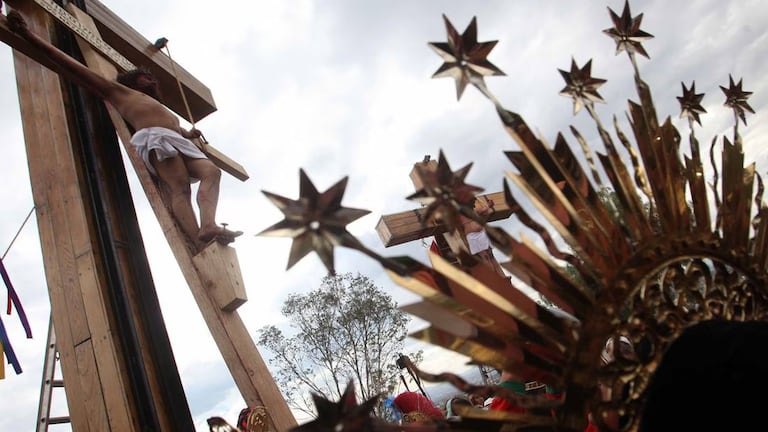 Semana Santa: Estas son algunas costumbres extremas y curiosas en el mundo