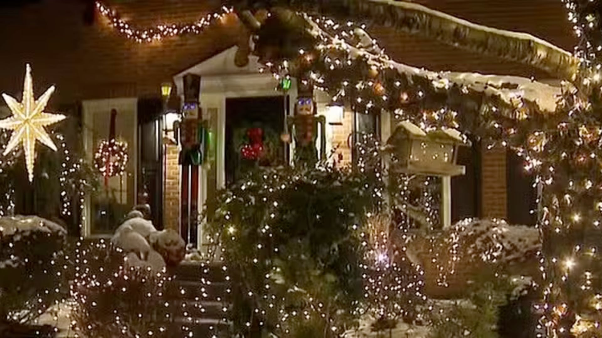 Un pesebre navideño provocó un conflicto legal en un barrio de Maryland, donde una familia recibió multas diarias por una decoración que la asociación considera incómoda.