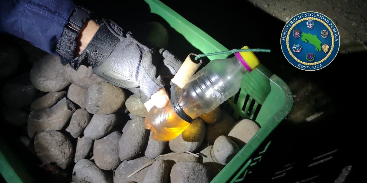 Durante la madrugada de este 2 de octubre la Fuerza Pública (MSP) y la Policía de Tránsito abrieron el paso en 6 zonas del país que estaban bloqueadas por manifestantes. Esta información la confirmó el propio MSP.