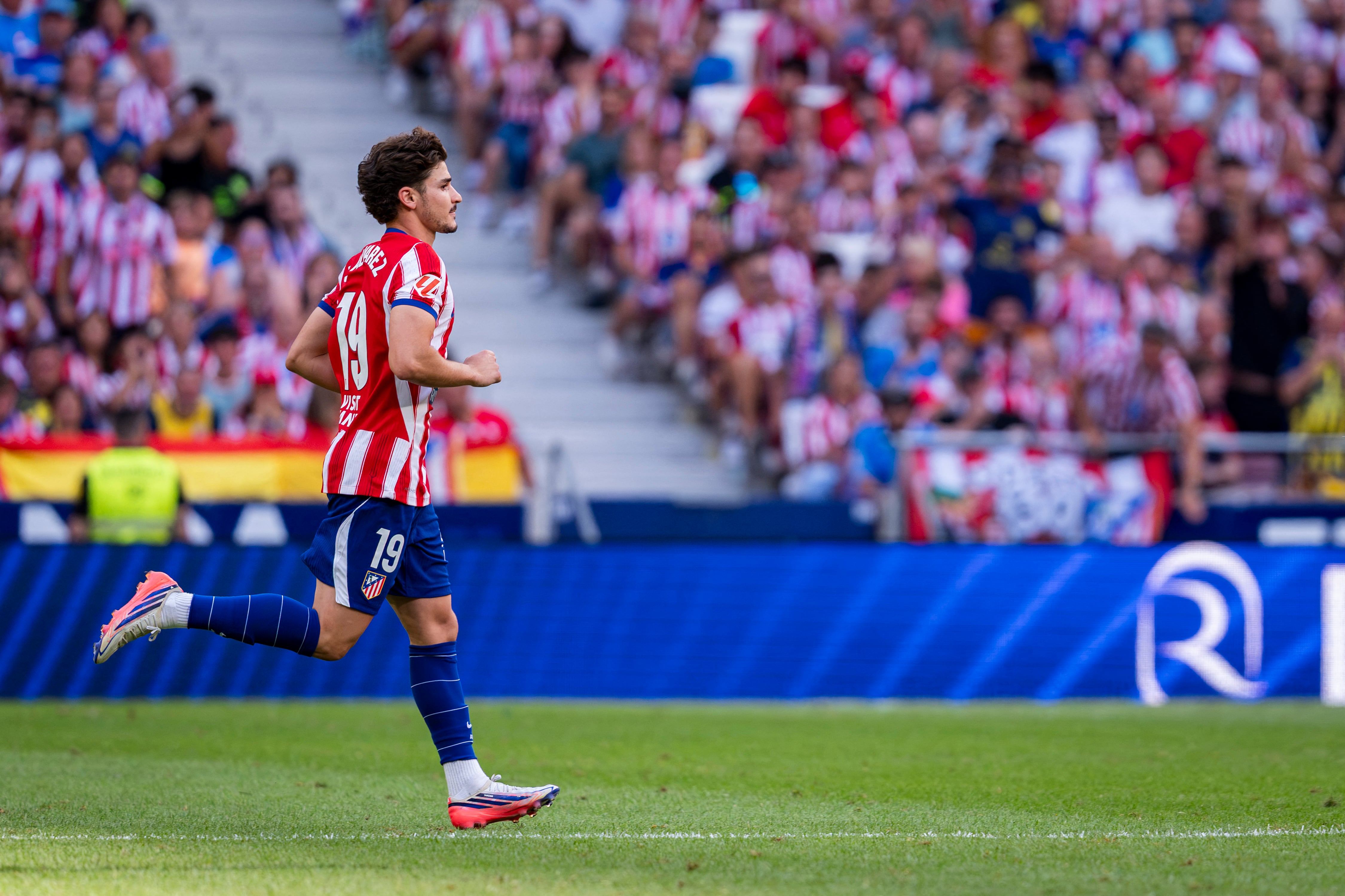 Julian Álvarez ingresó de cambio en el partido del Atlético de Madrid ante el Villarreal el pasado domingo, por la Liga Española.