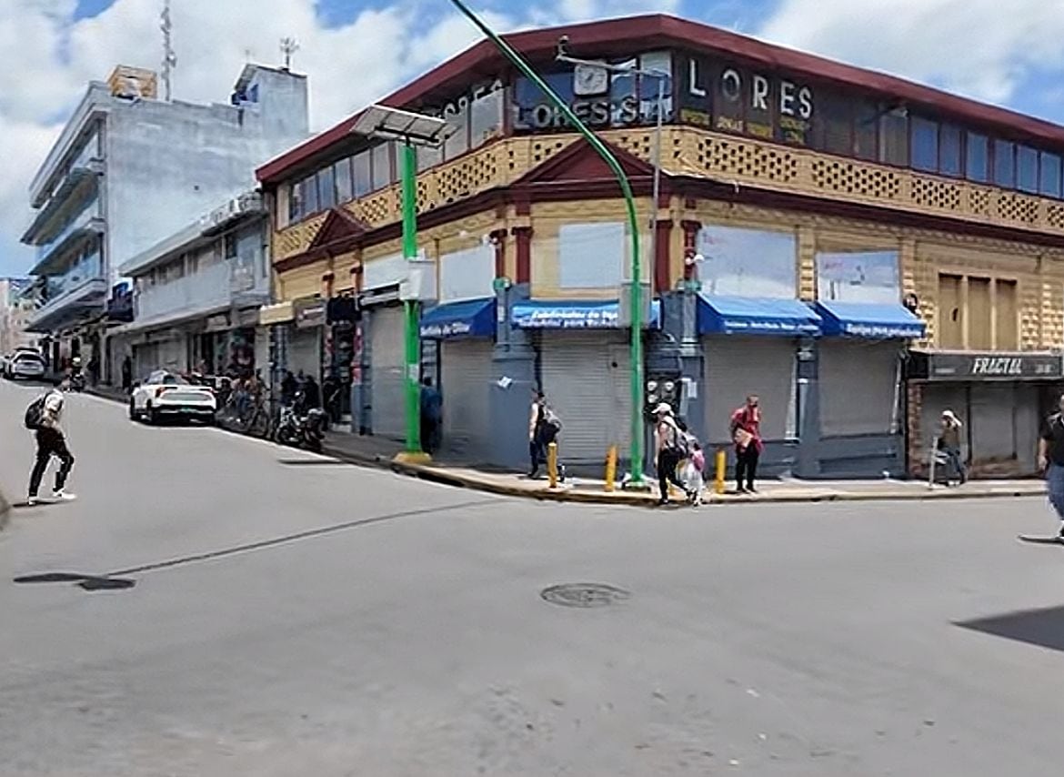 Eduardo Delvo en San José. Video sobre Adela Gargollo