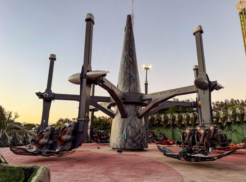 Dragonix ofrecerá una experiencia de alta adrenalina. Tendrá capacidad para 24 personas por recorrido de hasta tres minutos.