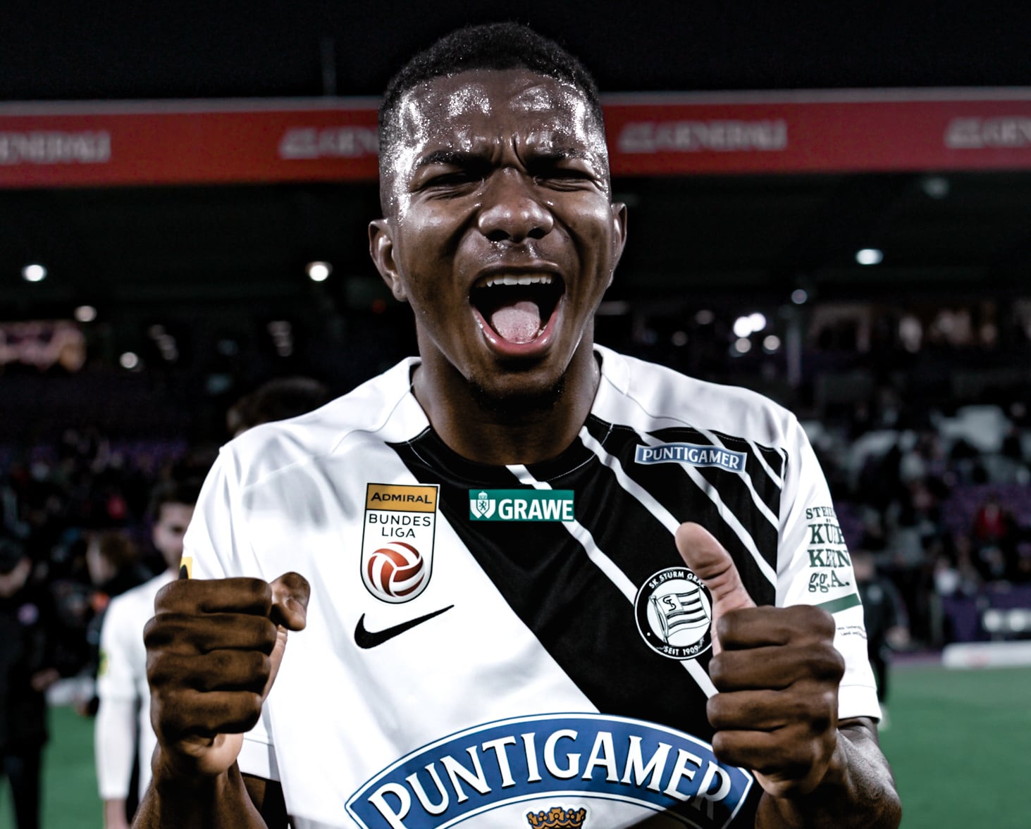 Jeyland Mitchell es regular en el Sturm de Austria.