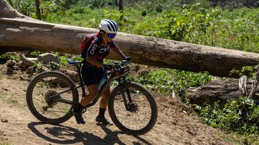 Laguna lo espera con un mágico sendero para hacer ciclismo en medio de la naturaleza