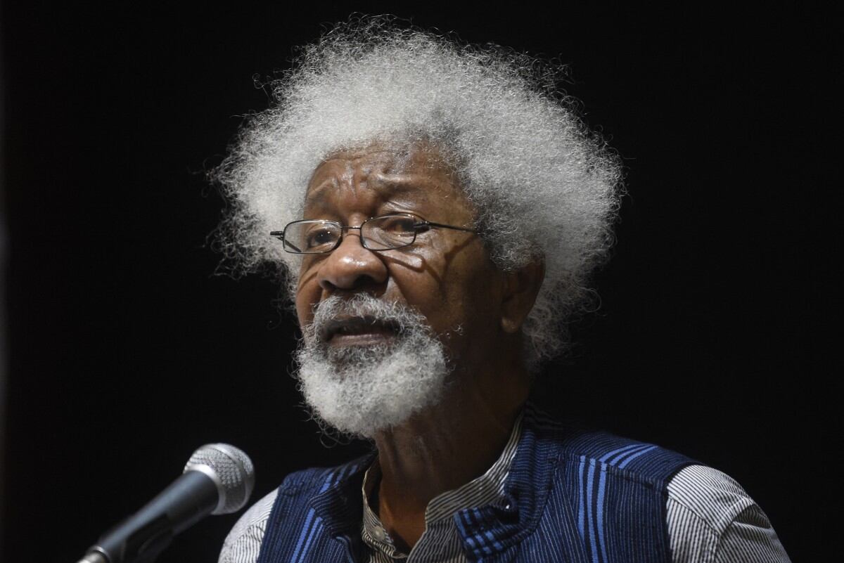 El autor nigeriano Wole Soyinka ganó el Nobel de Literatura en 1986.