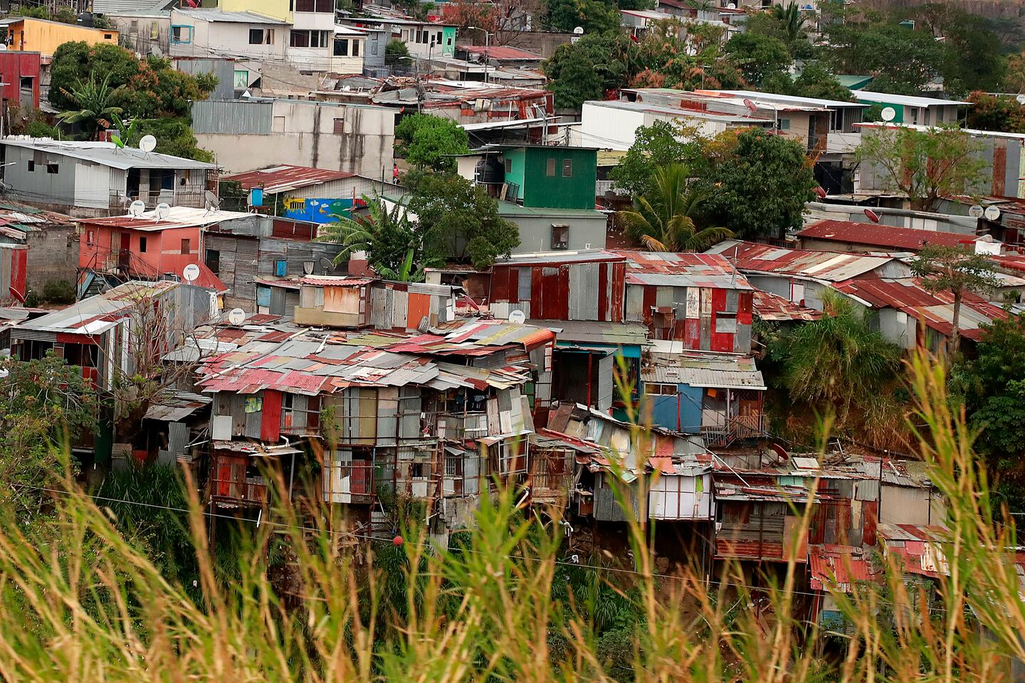 Pobreza en Costa Rica baja a 18% en 2024 | La Nación