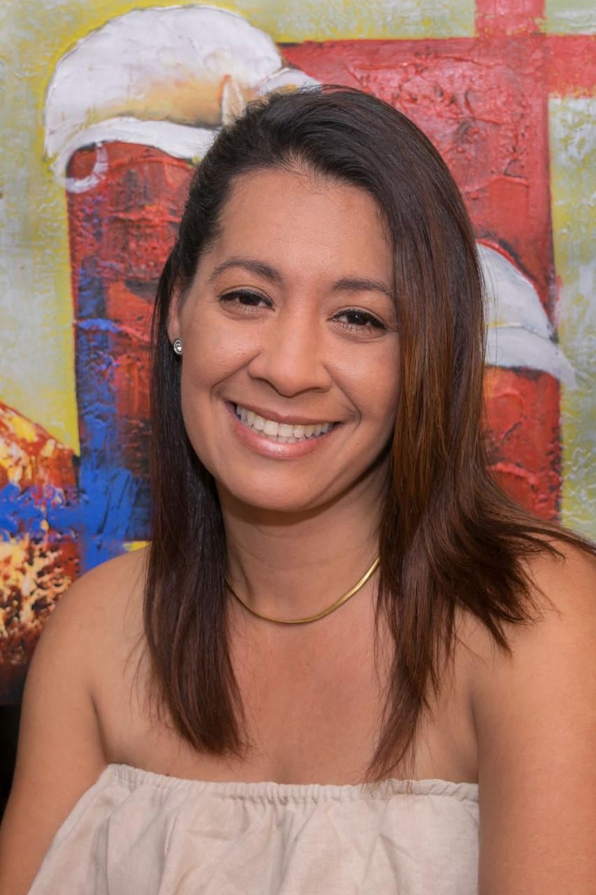 Karen Legaspy Martínez de 50 años, fue asesinada tras una discusión que sujetos que pretendían instalar un búnker en una vivienda que le pertenecía a la víctima.