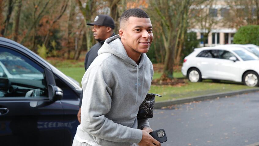 Kylian Mbappé regresó a los entrenamientos este miércoles. Twitter.