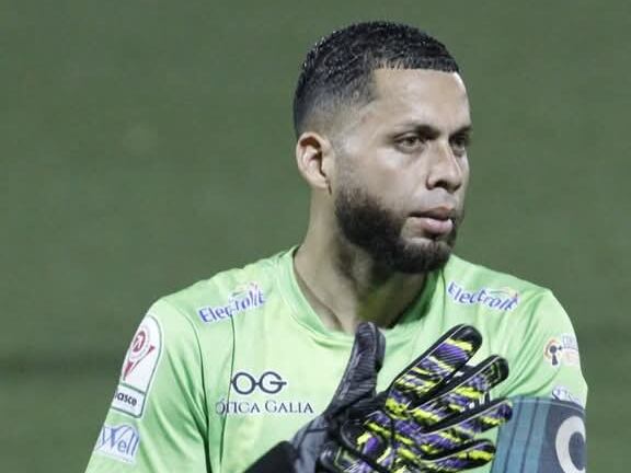 Bryan Cordero era el arquero titular y capitán del Municipal Turrialba.